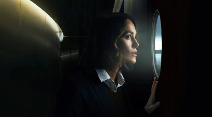 Девушка из каюты №10